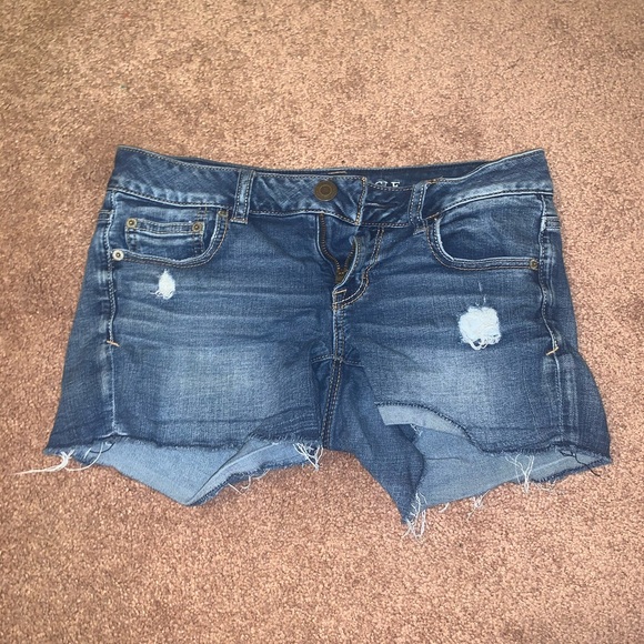 Shorts - Picture 1 of 3